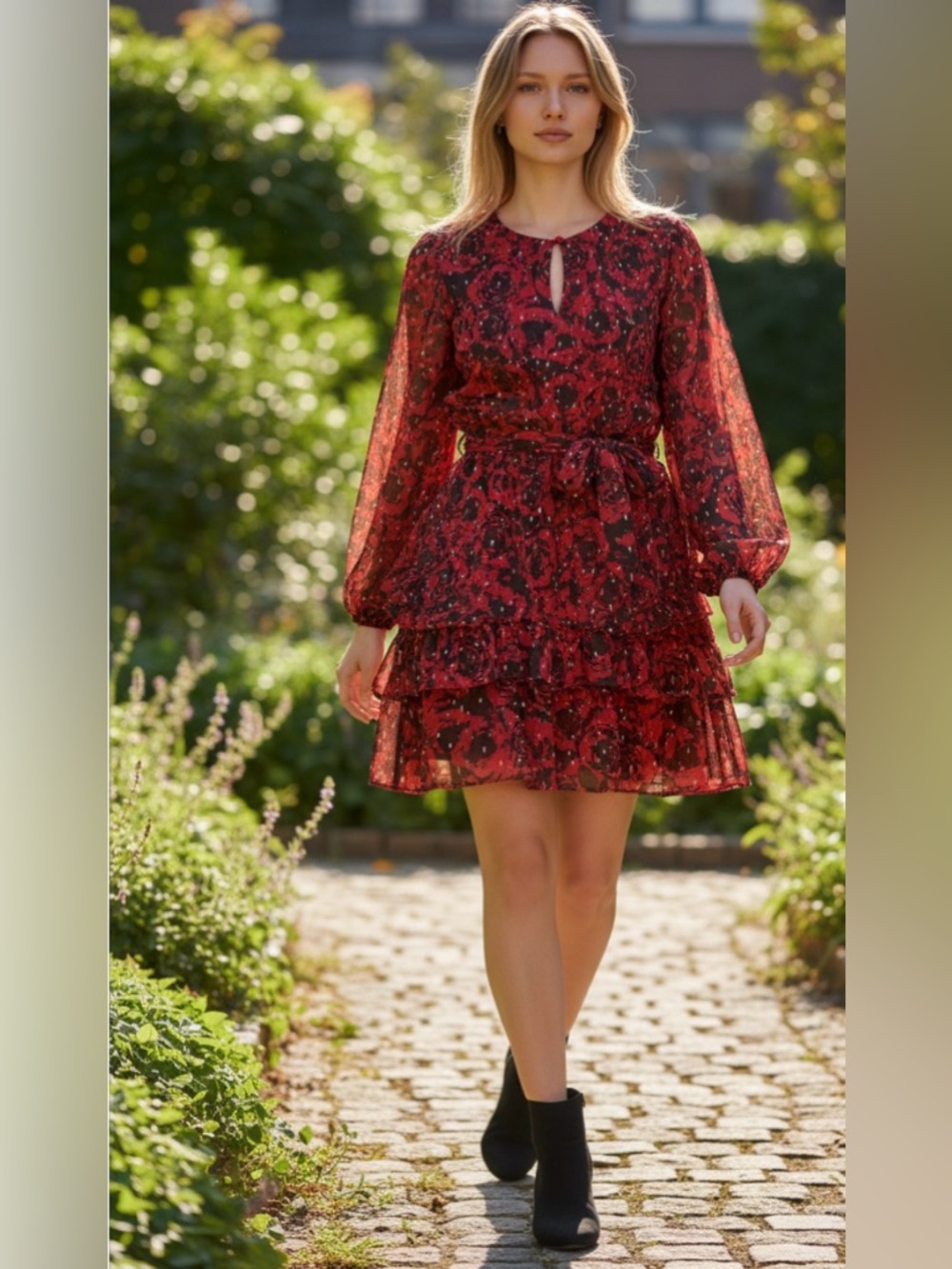 Simply Vera Vera Wang PL Elegant Red Floral Dress